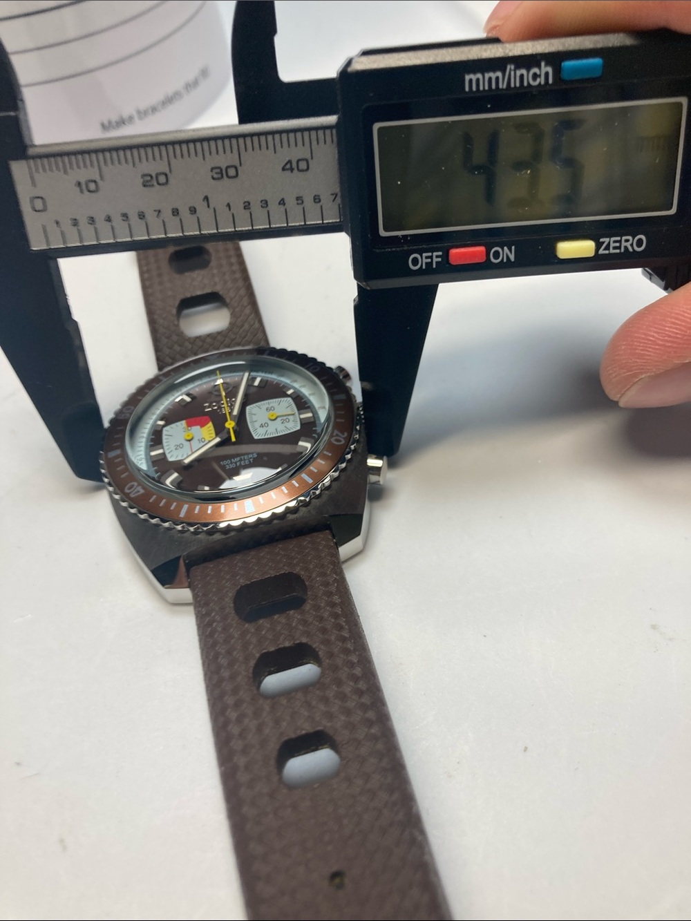 Zodiac Brown and Yellow Chronograph Dive Watch, Sea Dragon, new battery - Picture 14 of 15